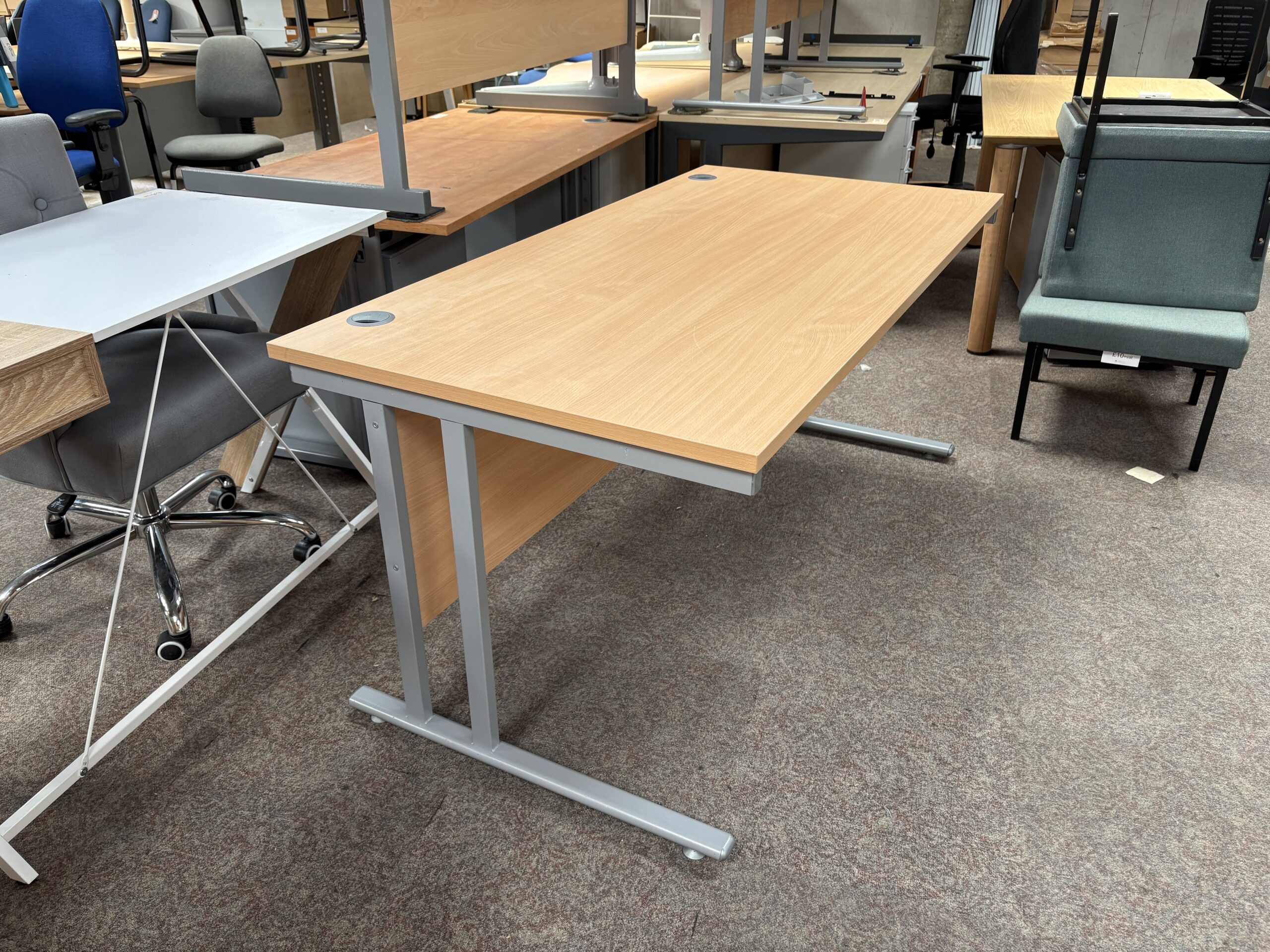 D177-Straight 1600x800 Workstation-Beech - Image 2