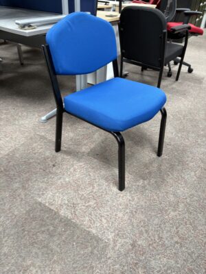 C132- Stacking Meeting Chairs